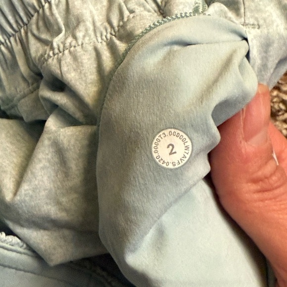 Lululemon Track That Short - Picture 5 of 7